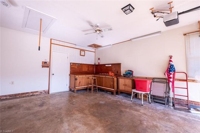 1055 Whispering Pines Drive, Kernersville, NC 27284