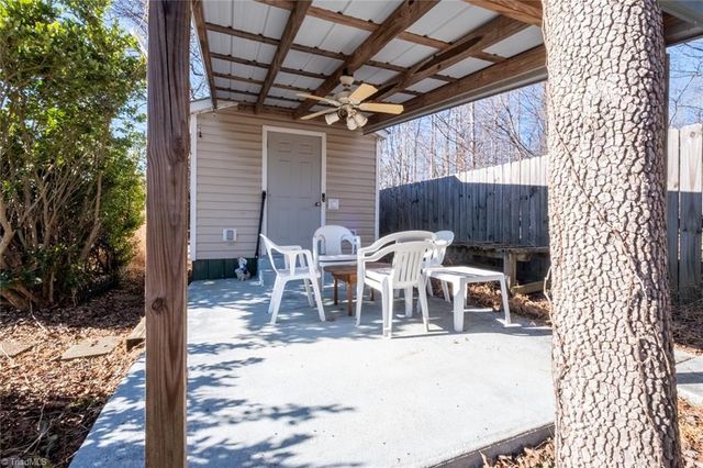 1055 Whispering Pines Drive, Kernersville, NC 27284