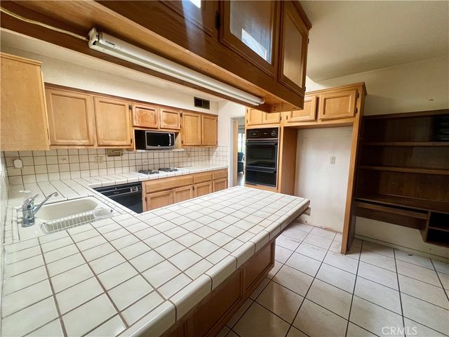 29055 Bradley, Menifee, CA 92586