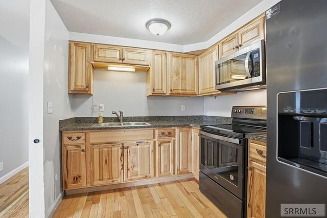 190 Henry Avenue, Pocatello, ID 83202