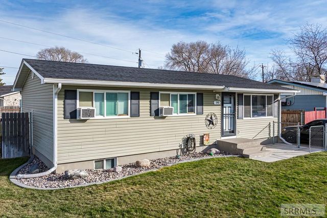 190 Henry Avenue, Pocatello, ID 83202