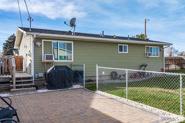 190 Henry Avenue, Pocatello, ID 83202