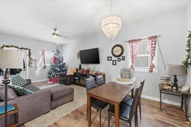 3233 2ND Avenue, Council Bluffs, IA 51501