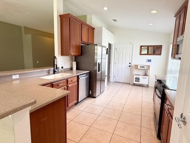 2956 SANTA MARIA AVENUE, Clermont, FL 34715