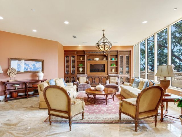 4201 BAYSHORE BOULEVARD 604, Tampa, FL 33611