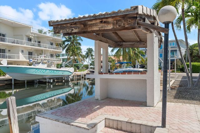 106 Lisbon Court, Lower Matecumbe, FL 33036