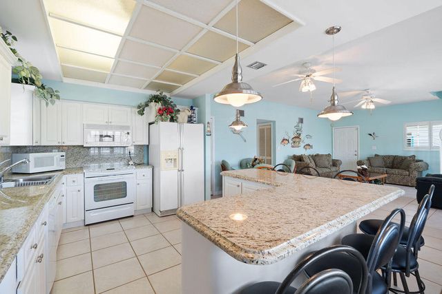 106 Lisbon Court, Lower Matecumbe, FL 33036