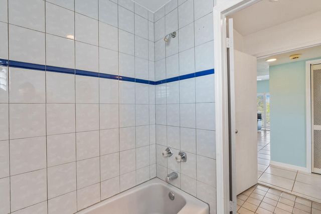 106 Lisbon Court, Lower Matecumbe, FL 33036