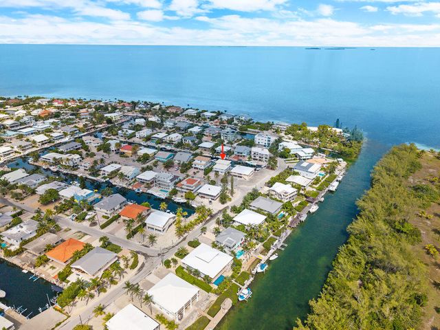 106 Lisbon Court, Lower Matecumbe, FL 33036