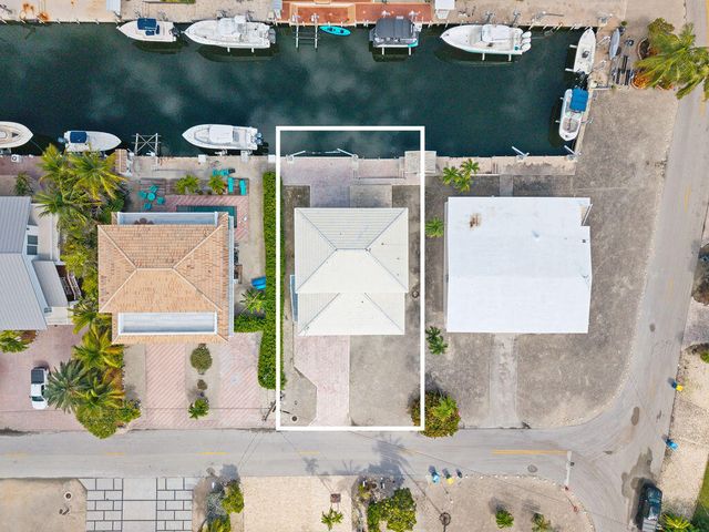 106 Lisbon Court, Lower Matecumbe, FL 33036