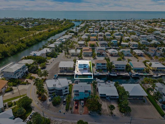 106 Lisbon Court, Lower Matecumbe, FL 33036