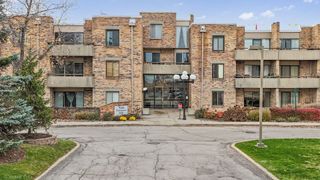 1926 Prairie Square 103, Schaumburg, IL 60173