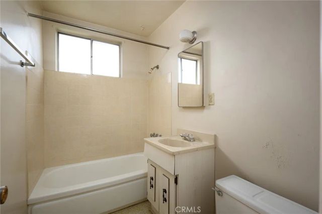 18018 Jersey, Artesia, CA 90701