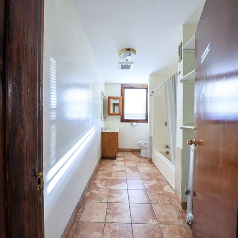 522 Summer St 3, Lynn, MA 01905