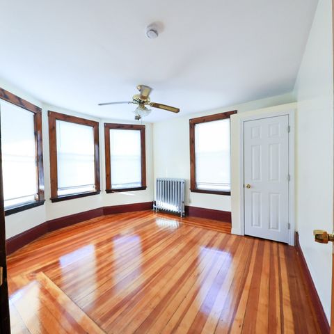 522 Summer St 3, Lynn, MA 01905