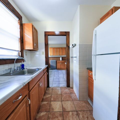 522 Summer St 3, Lynn, MA 01905