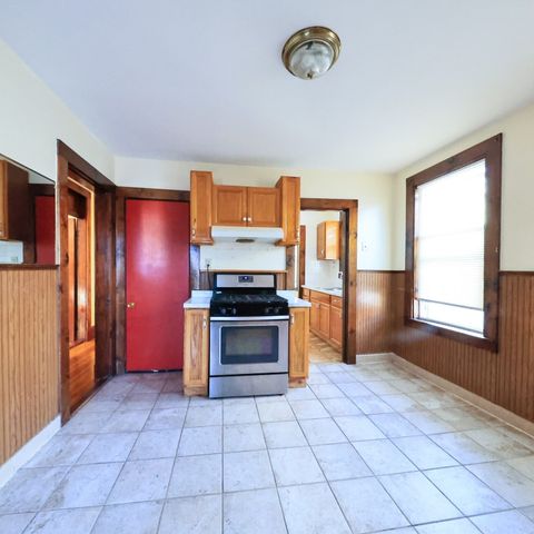 522 Summer St 3, Lynn, MA 01905