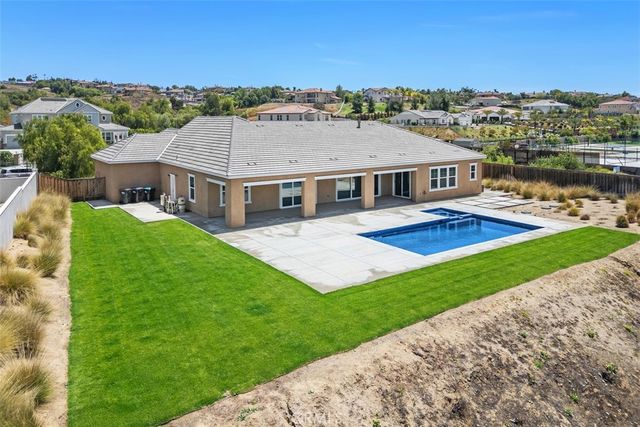 17457 Bretton Woods Place, Riverside, CA 92504
