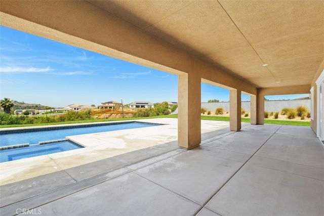17457 Bretton Woods Place, Riverside, CA 92504