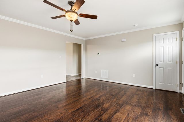 102 KADIES LN, Edinburg, VA 22824