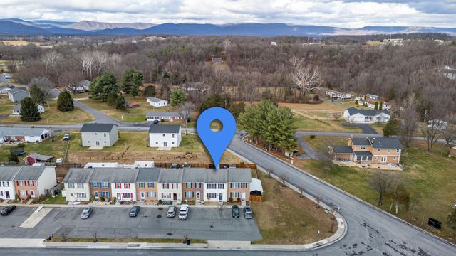 102 KADIES LN, Edinburg, VA 22824