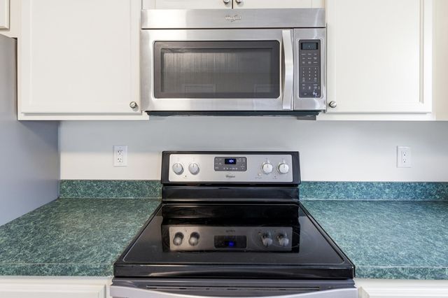 102 KADIES LN, Edinburg, VA 22824