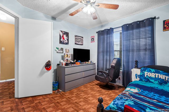 7234 Raintree Forest, San Antonio, TX 78233