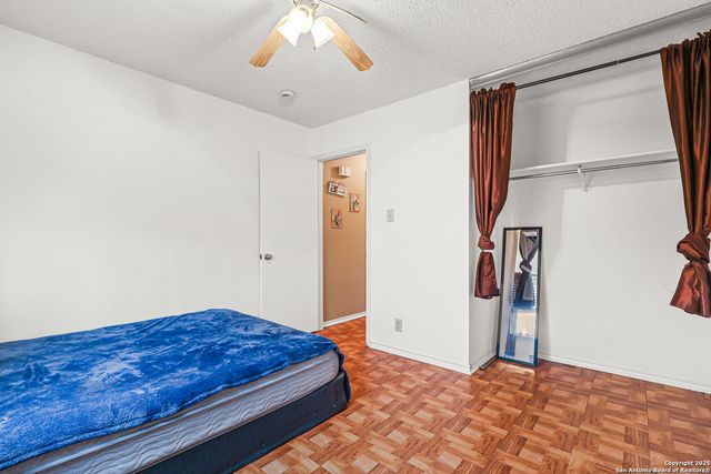 7234 Raintree Forest, San Antonio, TX 78233