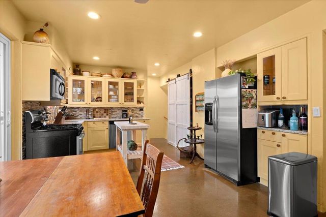 708 W Elizabeth ST, Austin, TX 78704