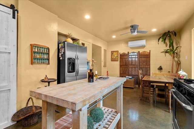 708 W Elizabeth ST, Austin, TX 78704