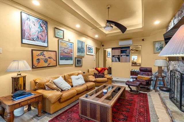 708 W Elizabeth ST, Austin, TX 78704