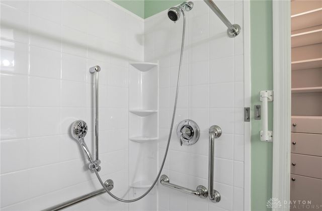 2002 Commons Circle, Batavia, OH 45103