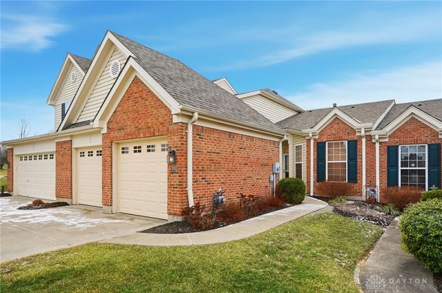 2002 Commons Circle, Batavia, OH 45103