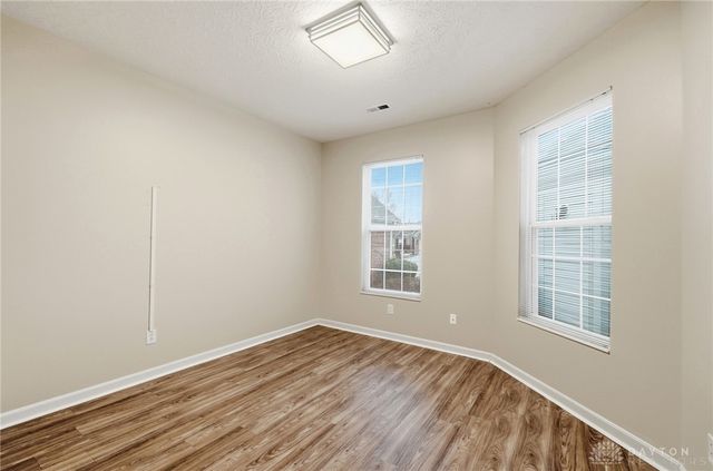 2002 Commons Circle, Batavia, OH 45103