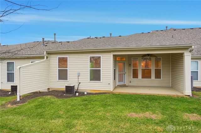 2002 Commons Circle, Batavia, OH 45103