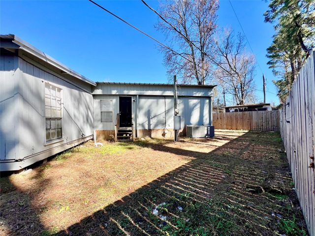 1508 Darden Drive, Huffman, TX 77336