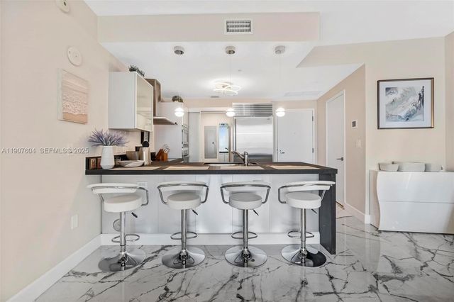 18201 Collins Avenue 1408, Sunny Isles Beach, FL 33160
