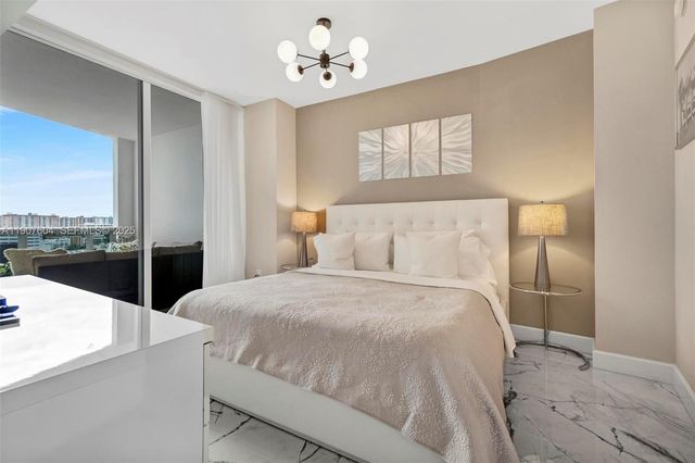 18201 Collins Avenue 1408, Sunny Isles Beach, FL 33160