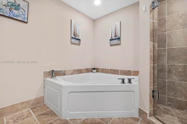 18201 Collins Avenue 1408, Sunny Isles Beach, FL 33160