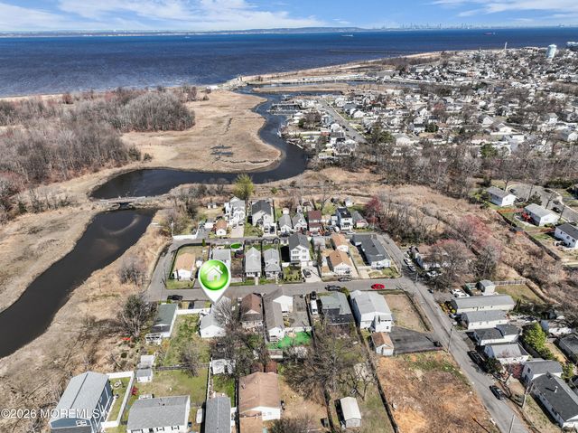 140 7th Street, Hazlet, NJ 07734