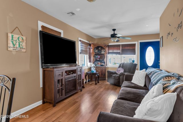 140 7th Street, Hazlet, NJ 07734