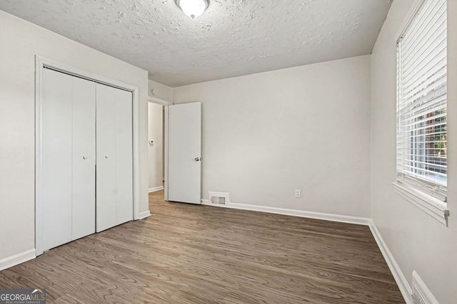 1660 Valencia Road, Decatur, GA 30032