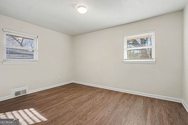 1660 Valencia Road, Decatur, GA 30032