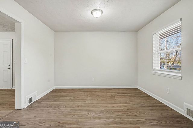 1660 Valencia Road, Decatur, GA 30032