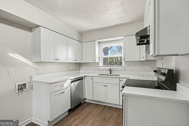 1660 Valencia Road, Decatur, GA 30032