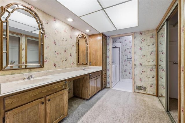 8038 Monrovia Street, Lenexa, KS 66215