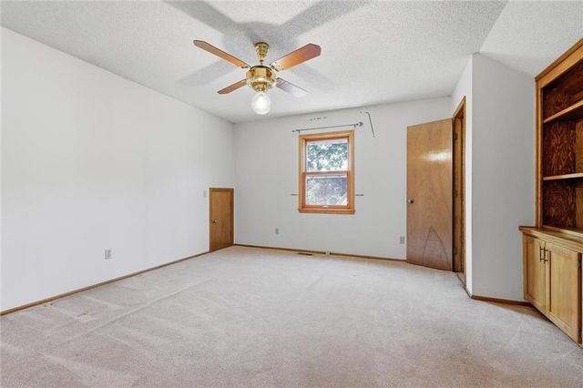 8038 Monrovia Street, Lenexa, KS 66215