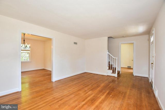 6123 WYNNWOOD RD, Bethesda, MD 20816