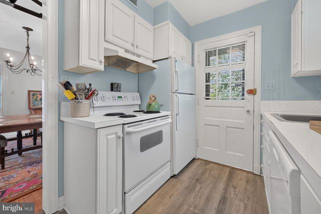 6123 WYNNWOOD RD, Bethesda, MD 20816