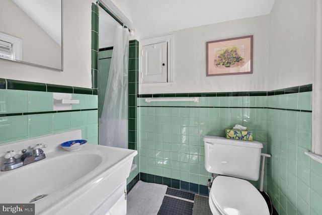 6123 WYNNWOOD RD, Bethesda, MD 20816